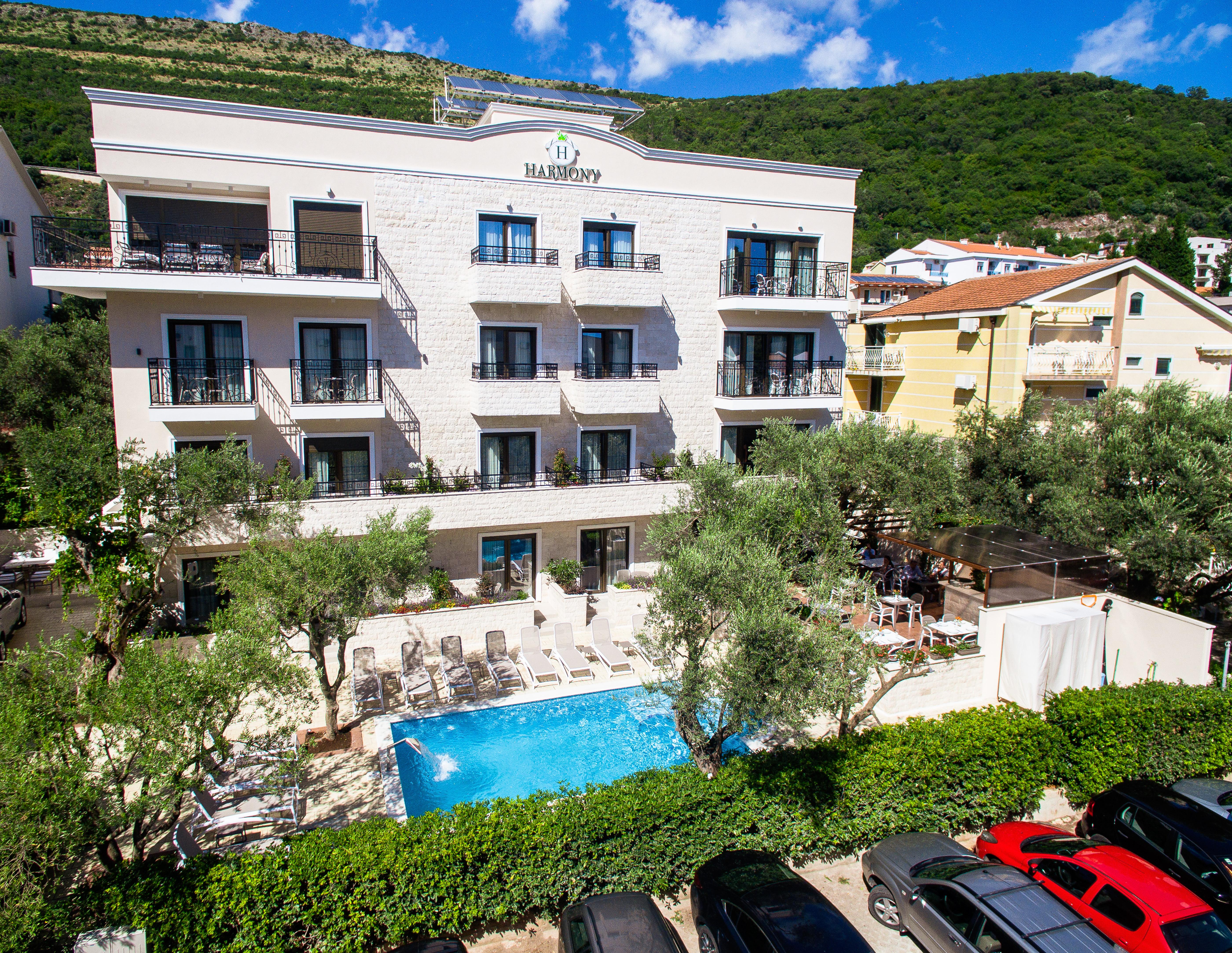 Hotel Harmony By Aycon Petrovac Exterior photo