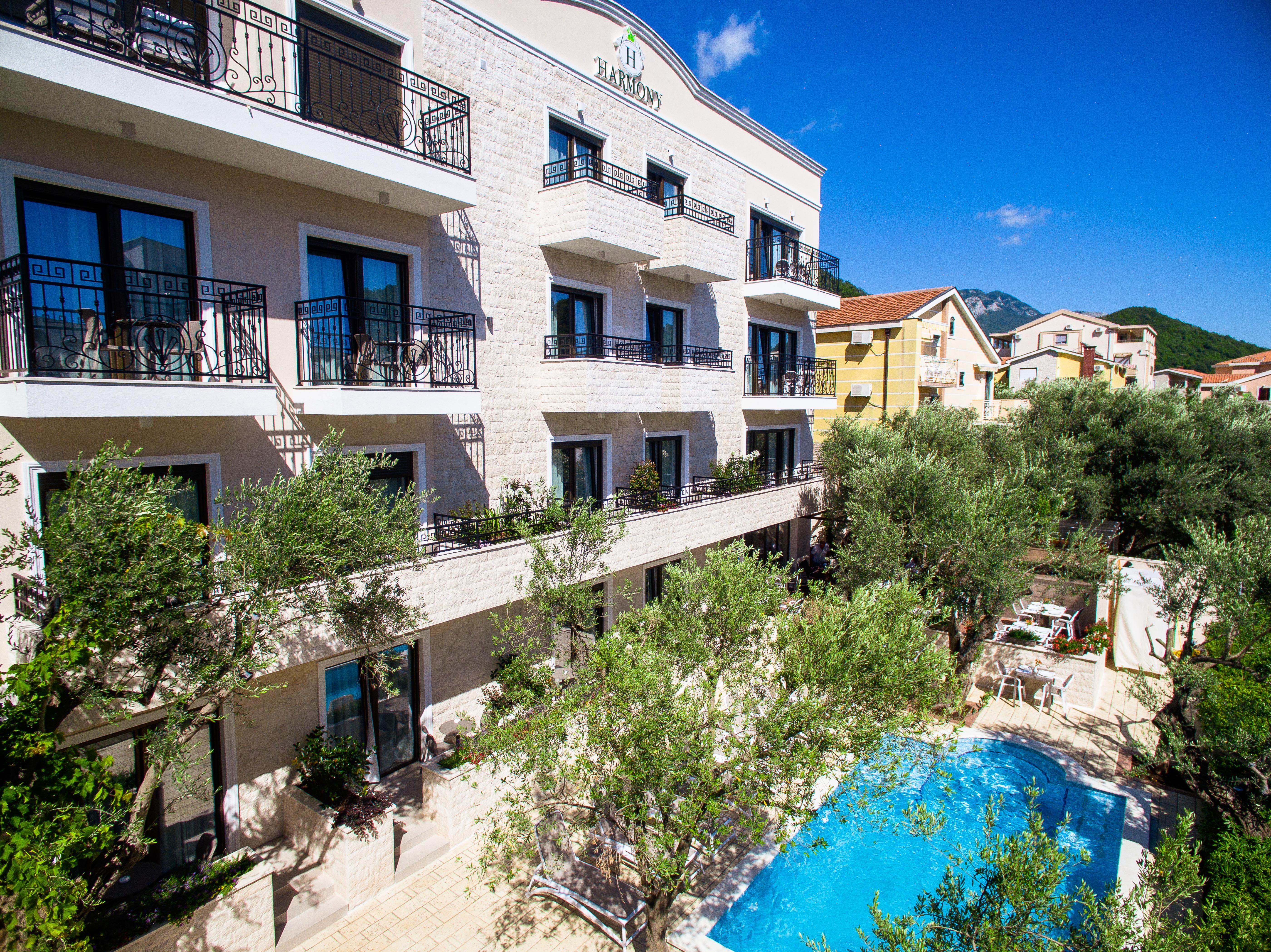Hotel Harmony By Aycon Petrovac Exterior photo